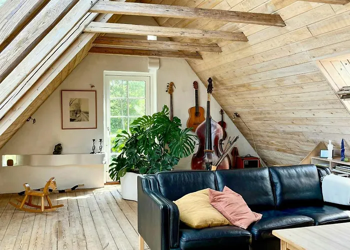 Artist's House In First Row By Smalandshavet Horslunde