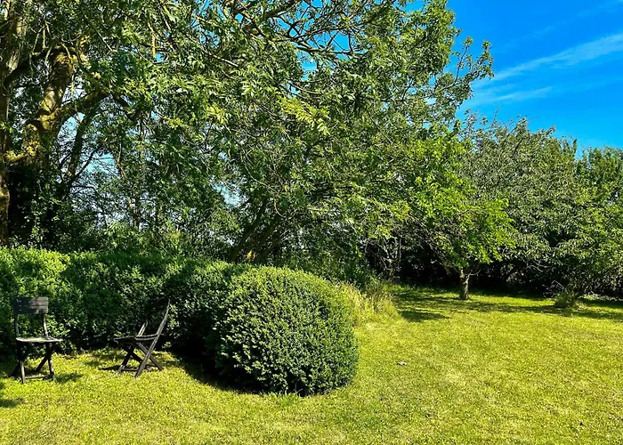 Σπίτι διακοπών Artist's House In First Row By Smalandshavet